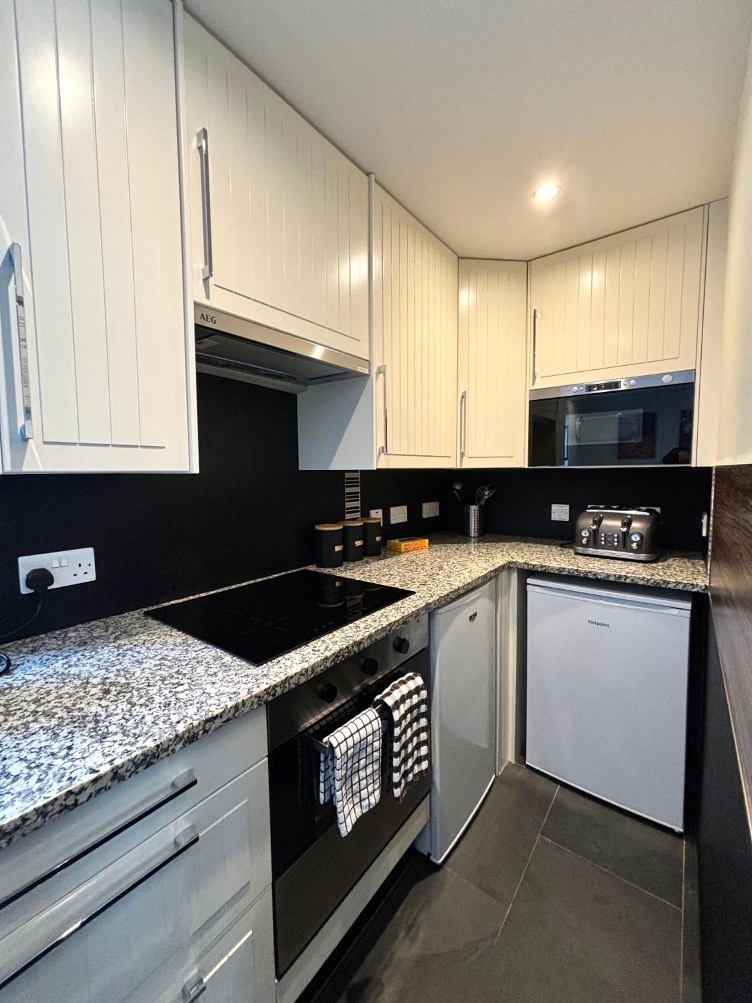 Misty Isle Apartments Ltd - Maol View ไคลาคิน ภายนอก รูปภาพ